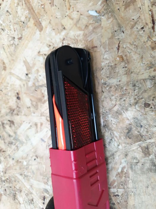 Triângulo de sinalização BMW X1 (E84)