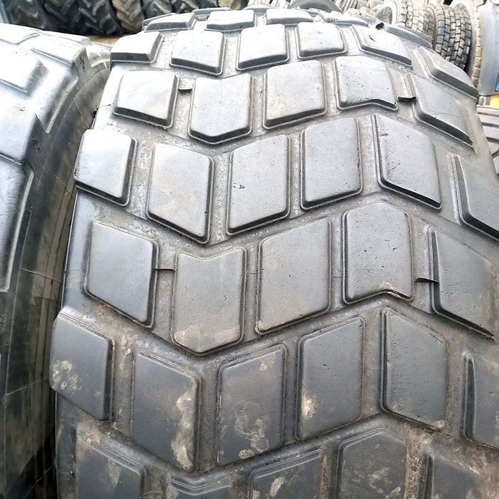 605/70 R20,5 24 Leao б/у шини до трактора навантажувача 2шт | 2402027