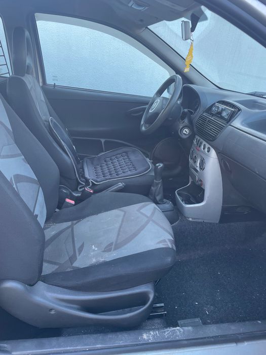 Carro batido , mas andamento