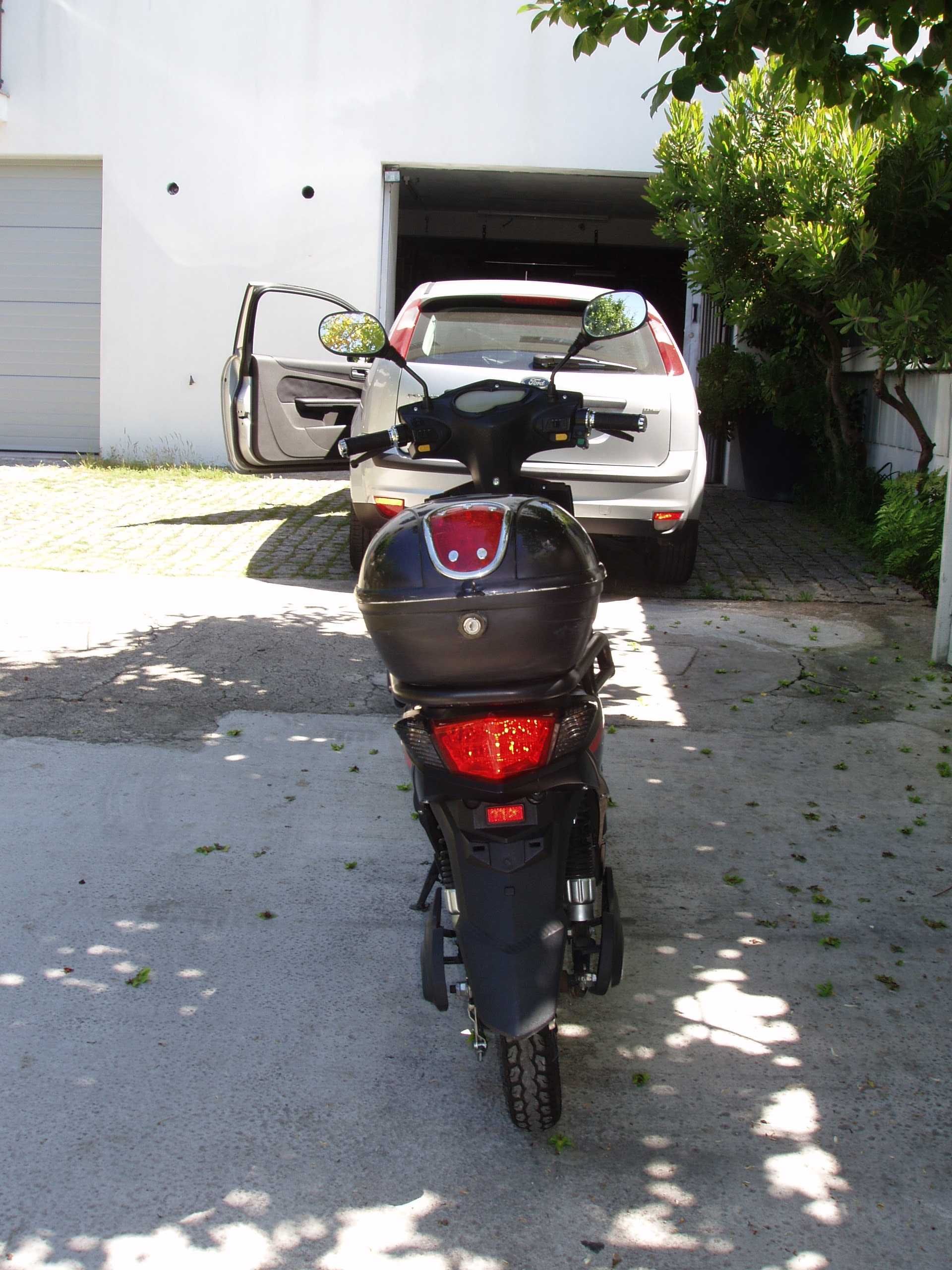 Scooter Elétrica Goose