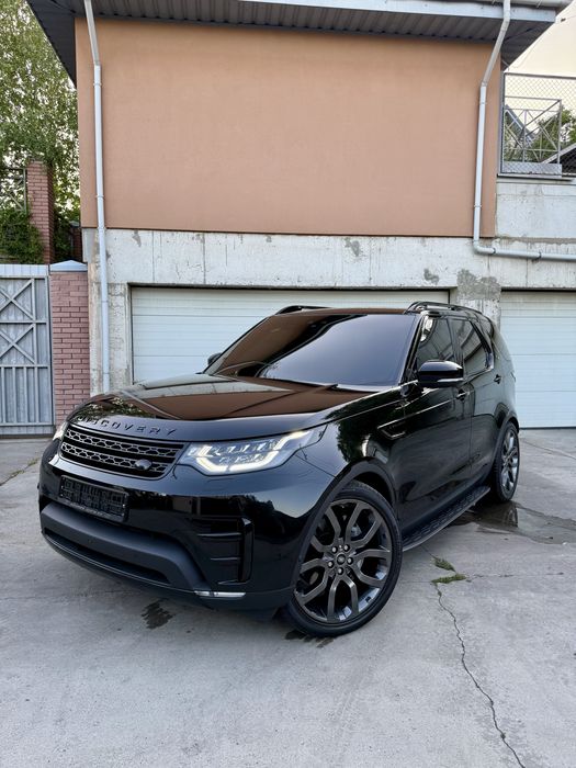 Land rover discovery 5