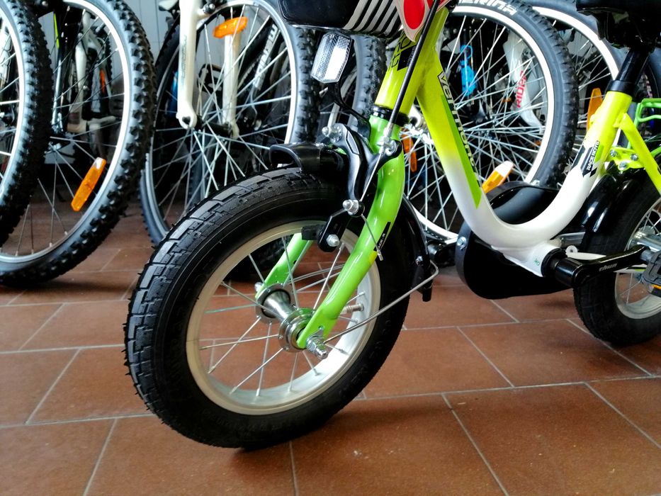PIĘKNY VERMONT RACE BOYS Dziecięcy Koła 12" Koszyk Kółka boczne