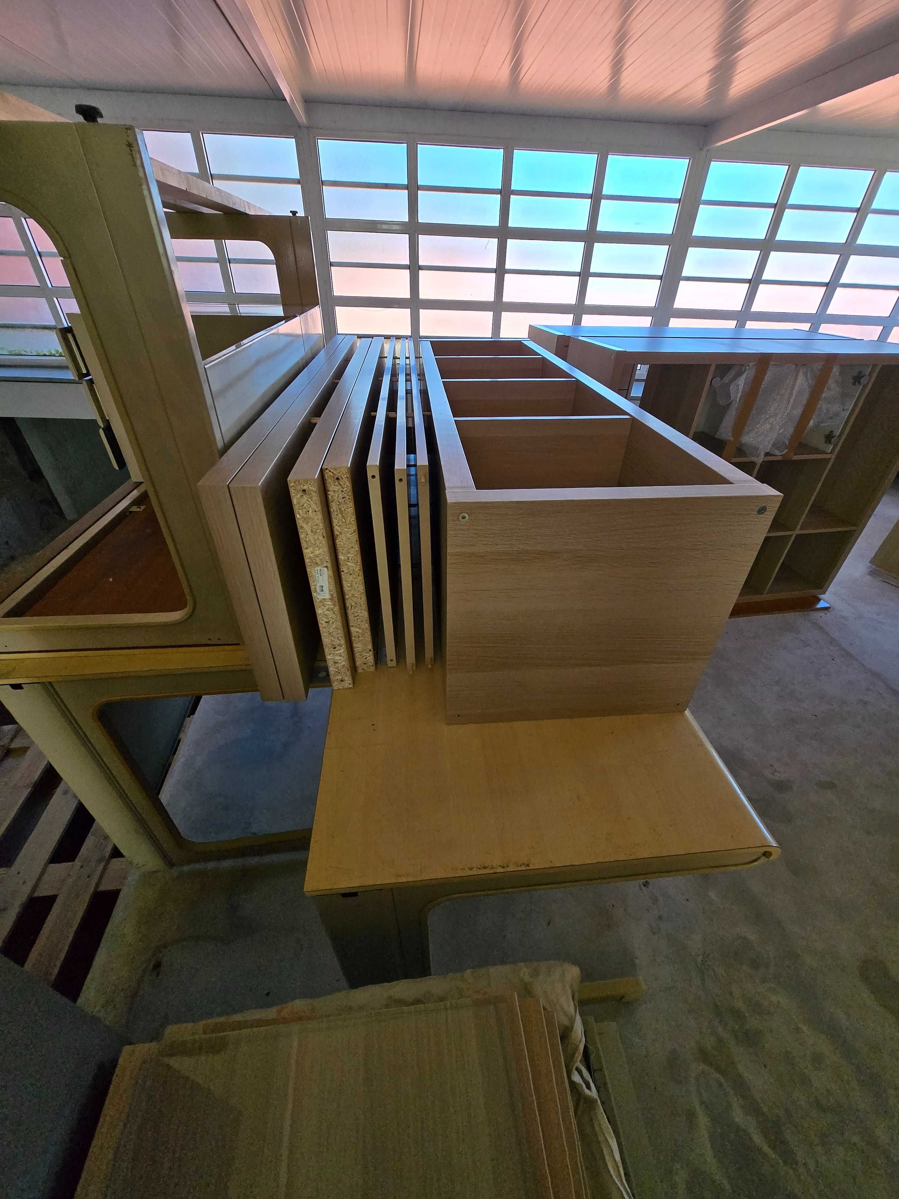 Ikea Kallax Estantes/Vitrine