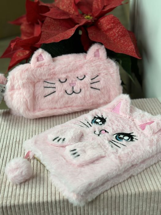 Набір для дівчинки блокнот та пінал