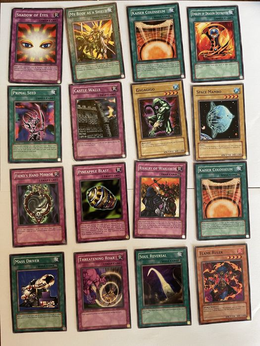 Yu-Gi-Oh! Zestaw kart kolekcjonerskich 90 sztuk