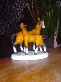 Zabytkowe dwa konie koń ze źrebakiem porcelanowe sygnowane Portugalia!