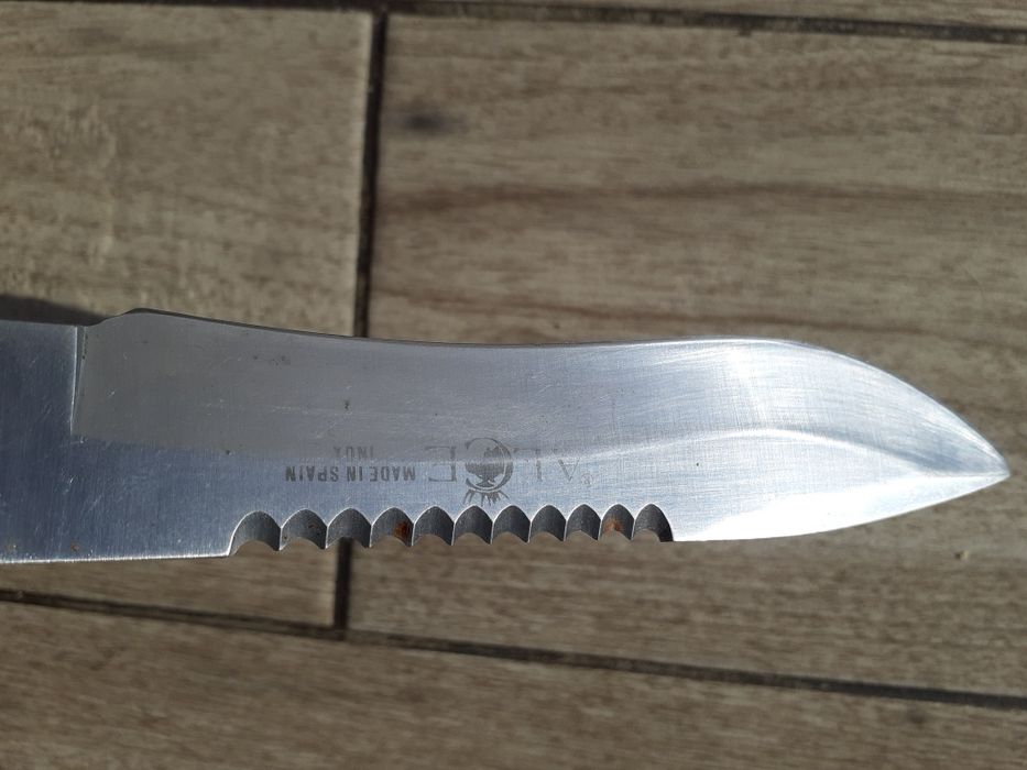 Nóż outdoor Muela Spain