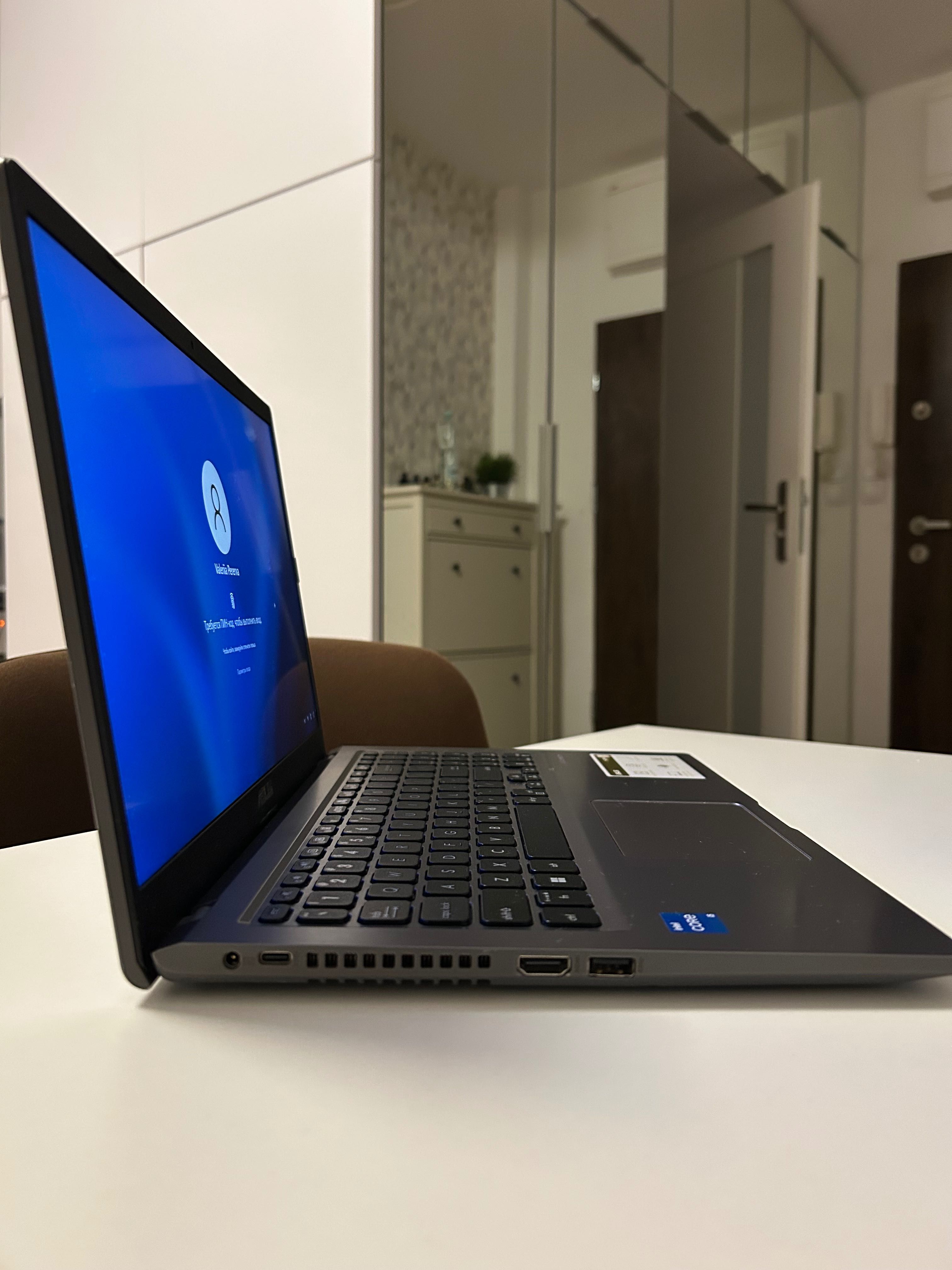 Laptop ASUS X515EA