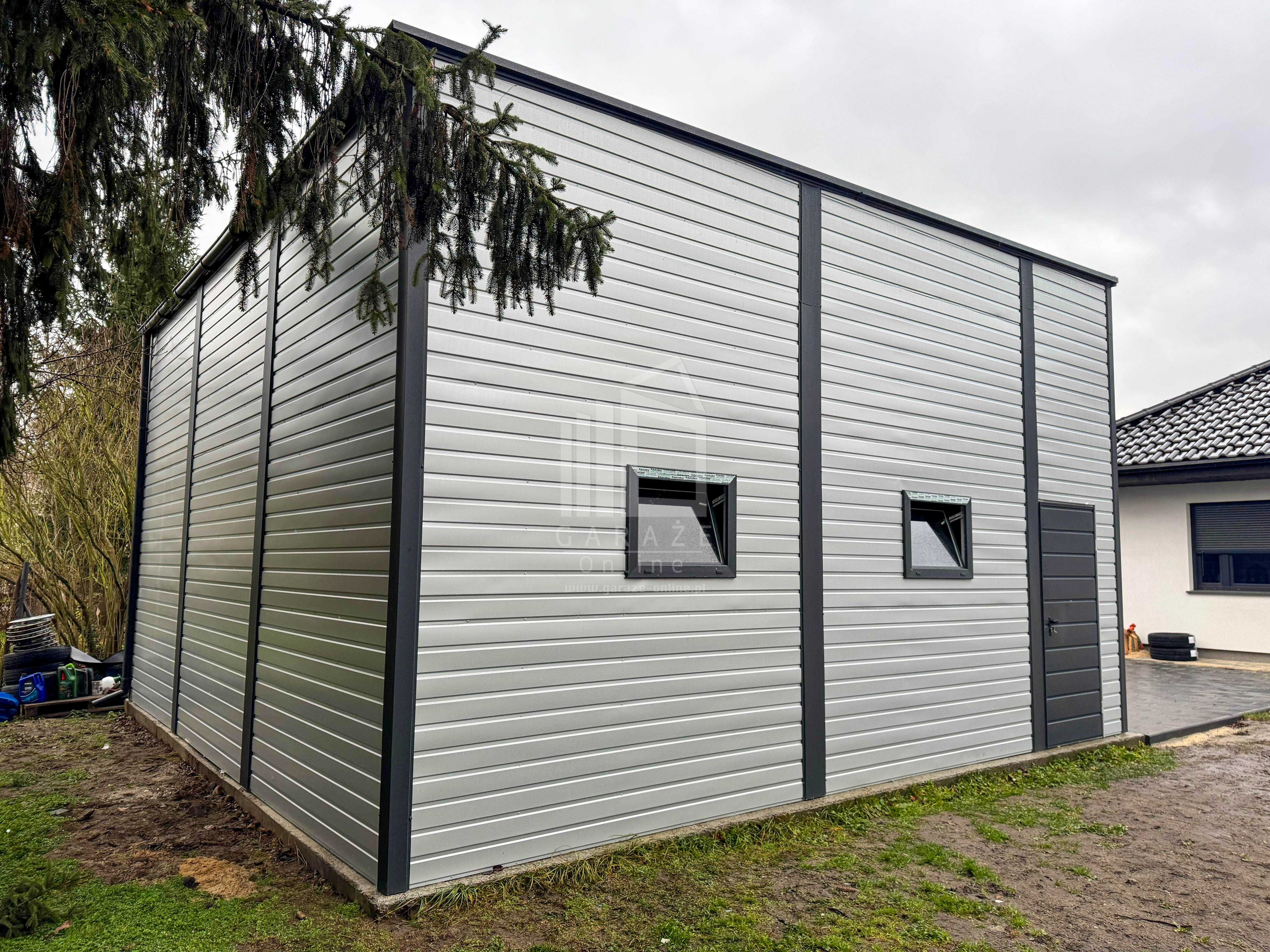 Hala Blaszana Magazyn 7X8M 2X Brama 4X Okno Drzwi Rynny Dach Id893