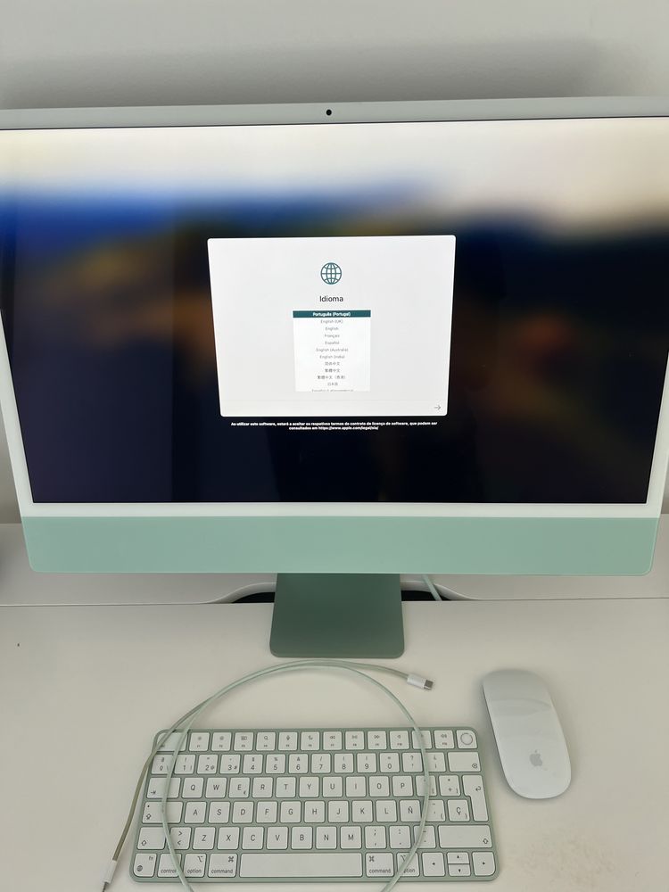 iMac verde de 24” com ecra Retina 4.5k