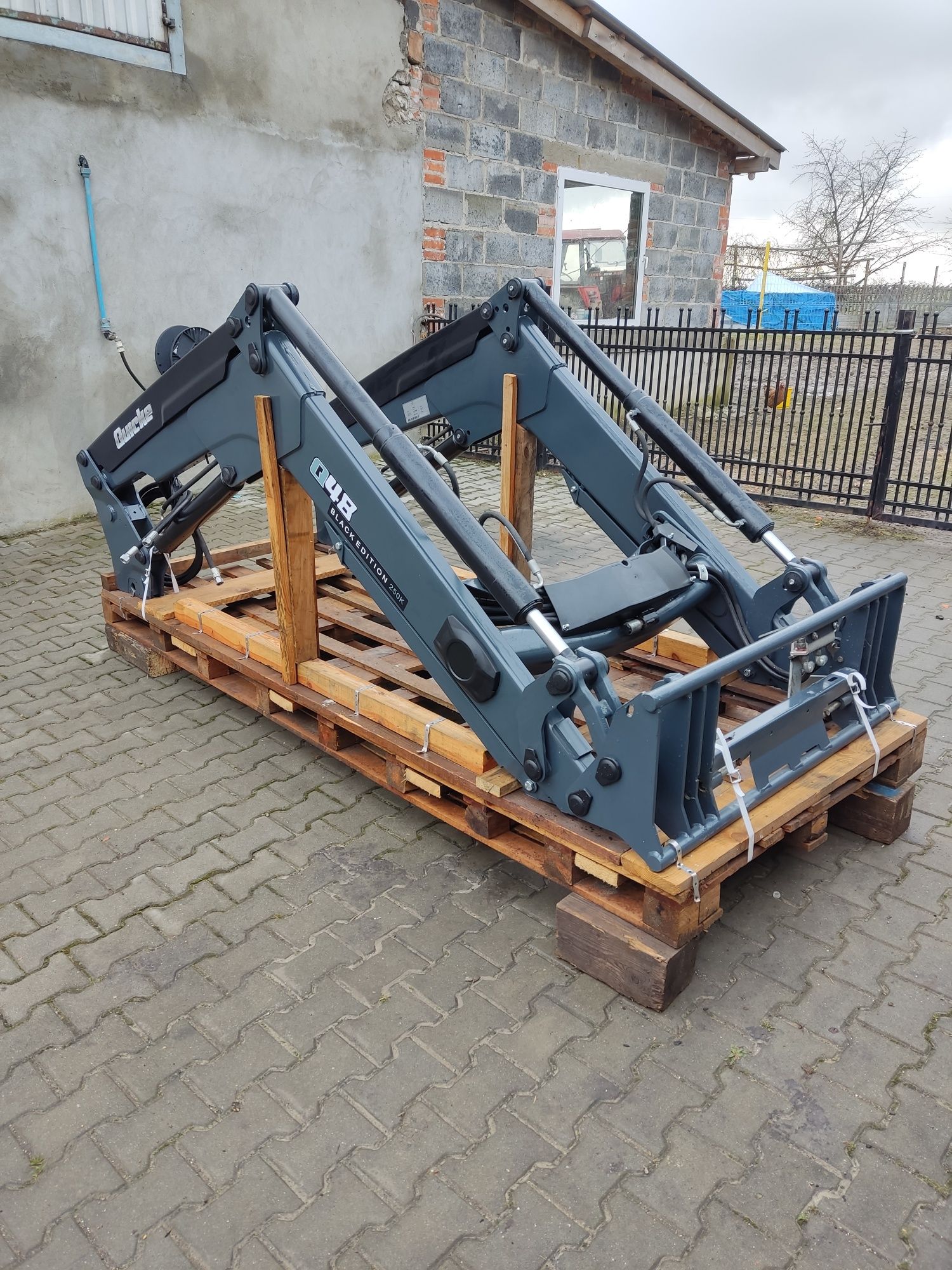 Ładowacz czołowy Quick q48