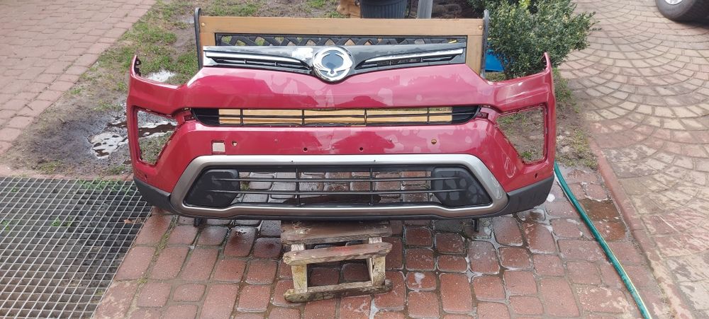 Zderzak  przód Ssangyong Tivoli lift 19-