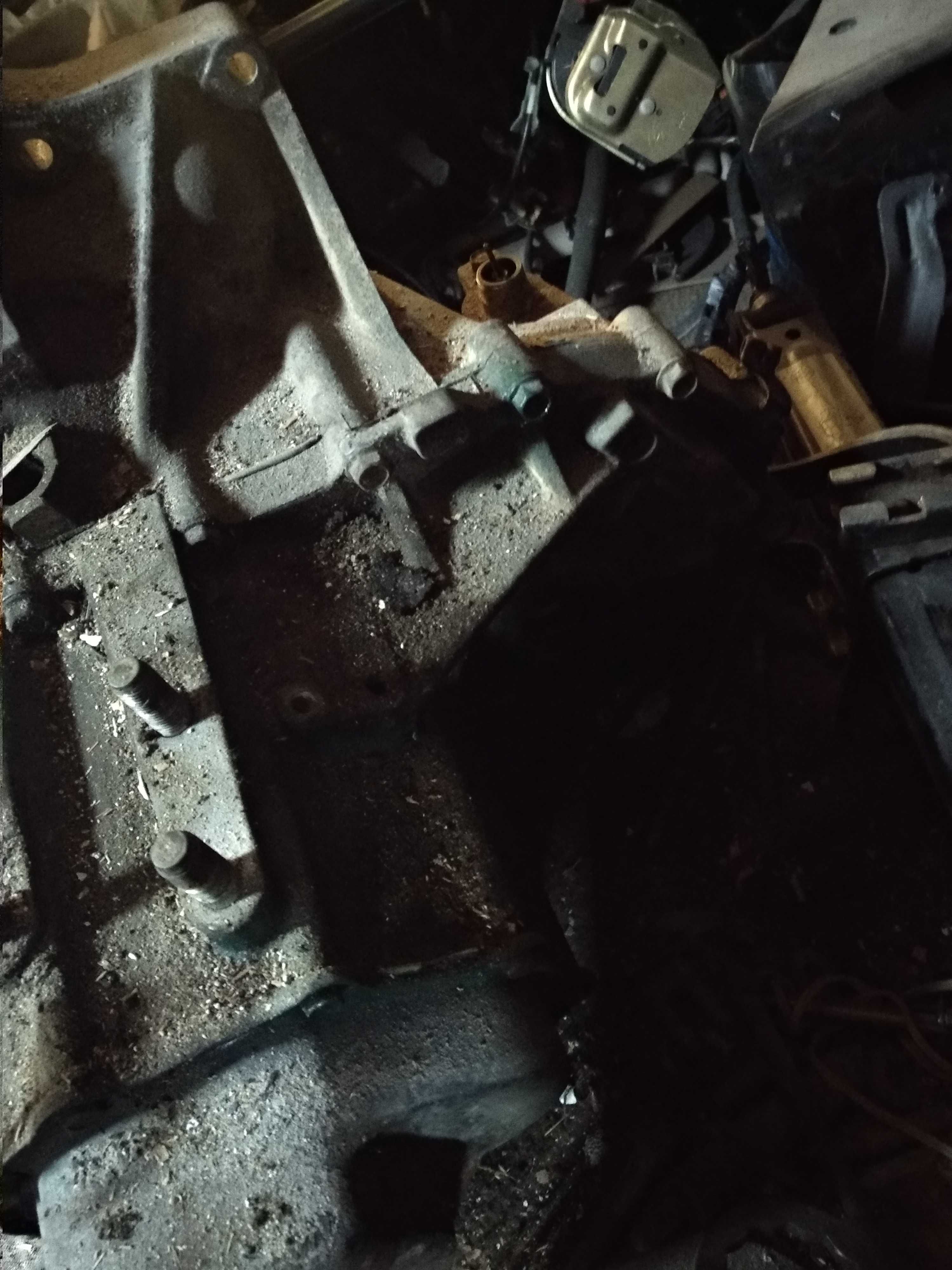 Коробка передач Kia Sephia 1.6 1992-94год