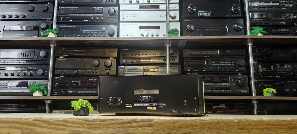 Касетний програвач Crown CTD-2200