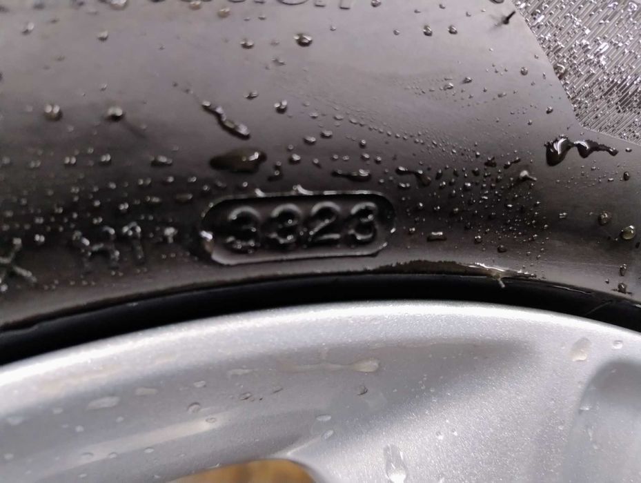 Alufelgi z oponami zimowymi 17 5x108 Ford Kuga,S-Max, mondeo