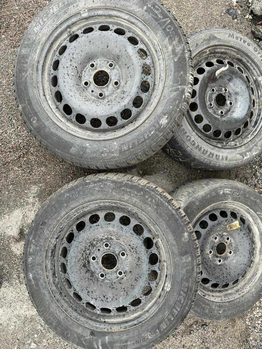 Зимові шини Michelin 205/55 R16 з сталевими дисками