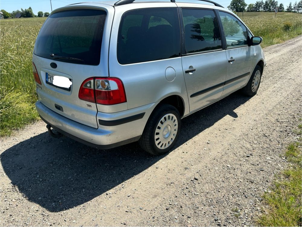 Ford Galaxy 1.9 TDI 115 KM 7 Osobowy 6 Biegów Hak 2000 KG