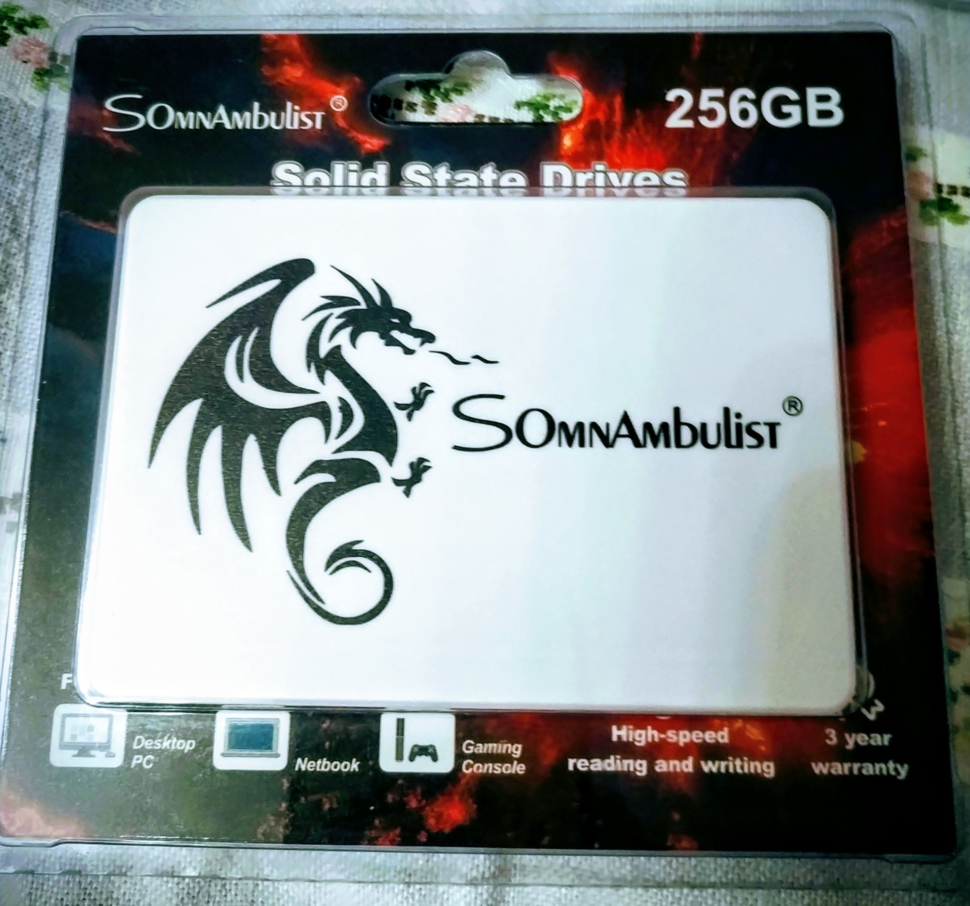 SSD диск, 256 gb.