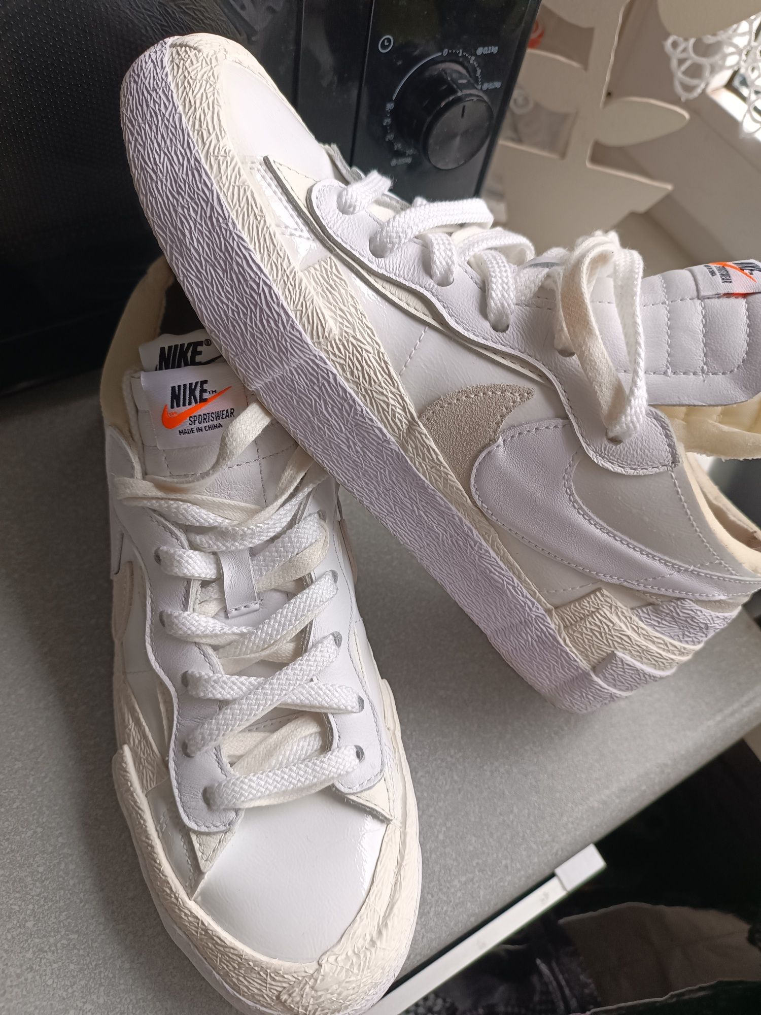 Buty Nike Blazer Low Leather białe -40,5. Jak nowe