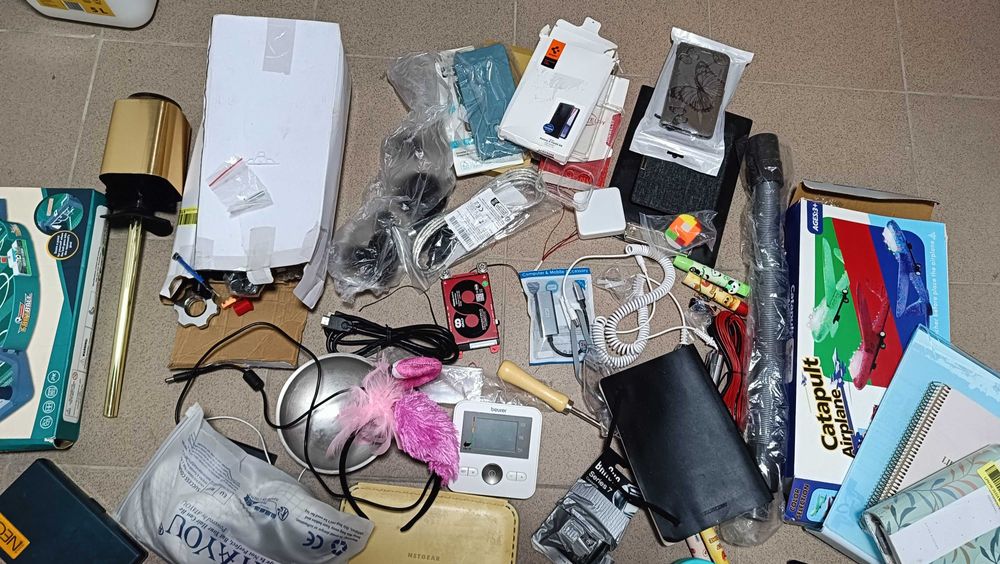 box karton mix do domu akcesoria i elektronika uszkodzona