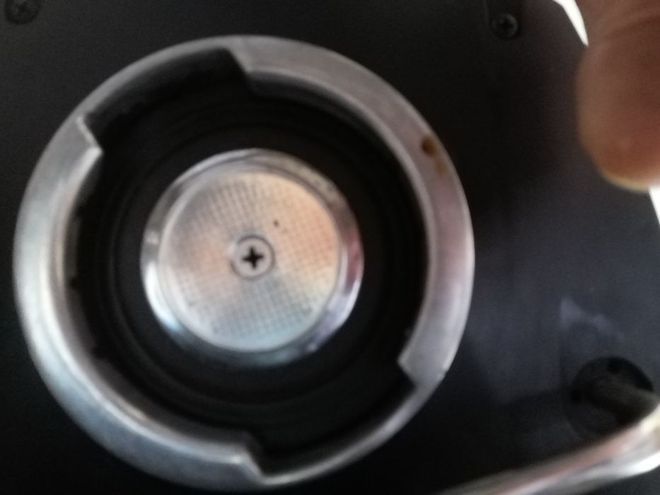 Máquina de café expresso pastilhas marca delonghi EC155