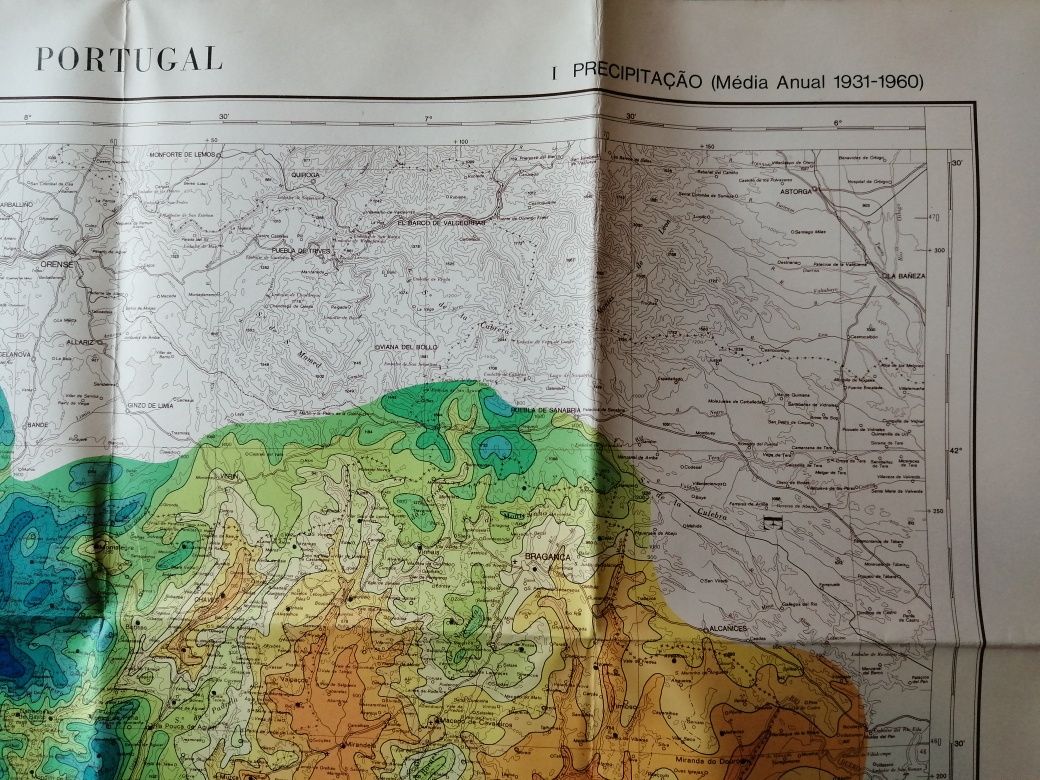 Mapas de Precipitação média anual entre 1931-60