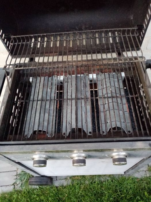 Газовий гриль барбекю