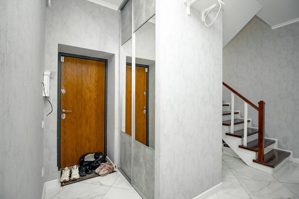 Продаж таунхаусу з ремонтом в Ірпені біля Центрального парку