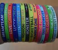 14 Pulseira "Forever"