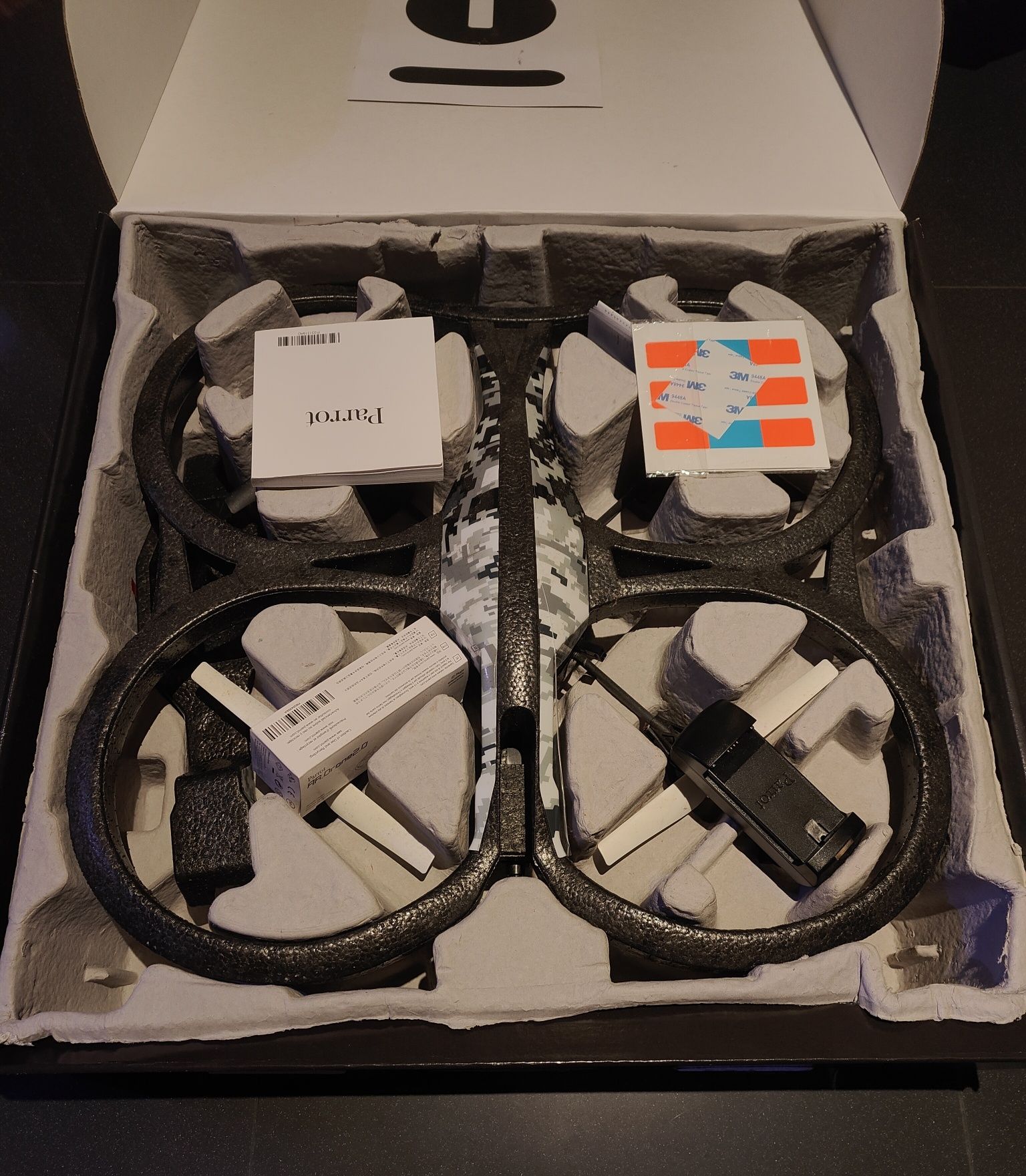 Parrot AR Drone 2.0 Elite edition
