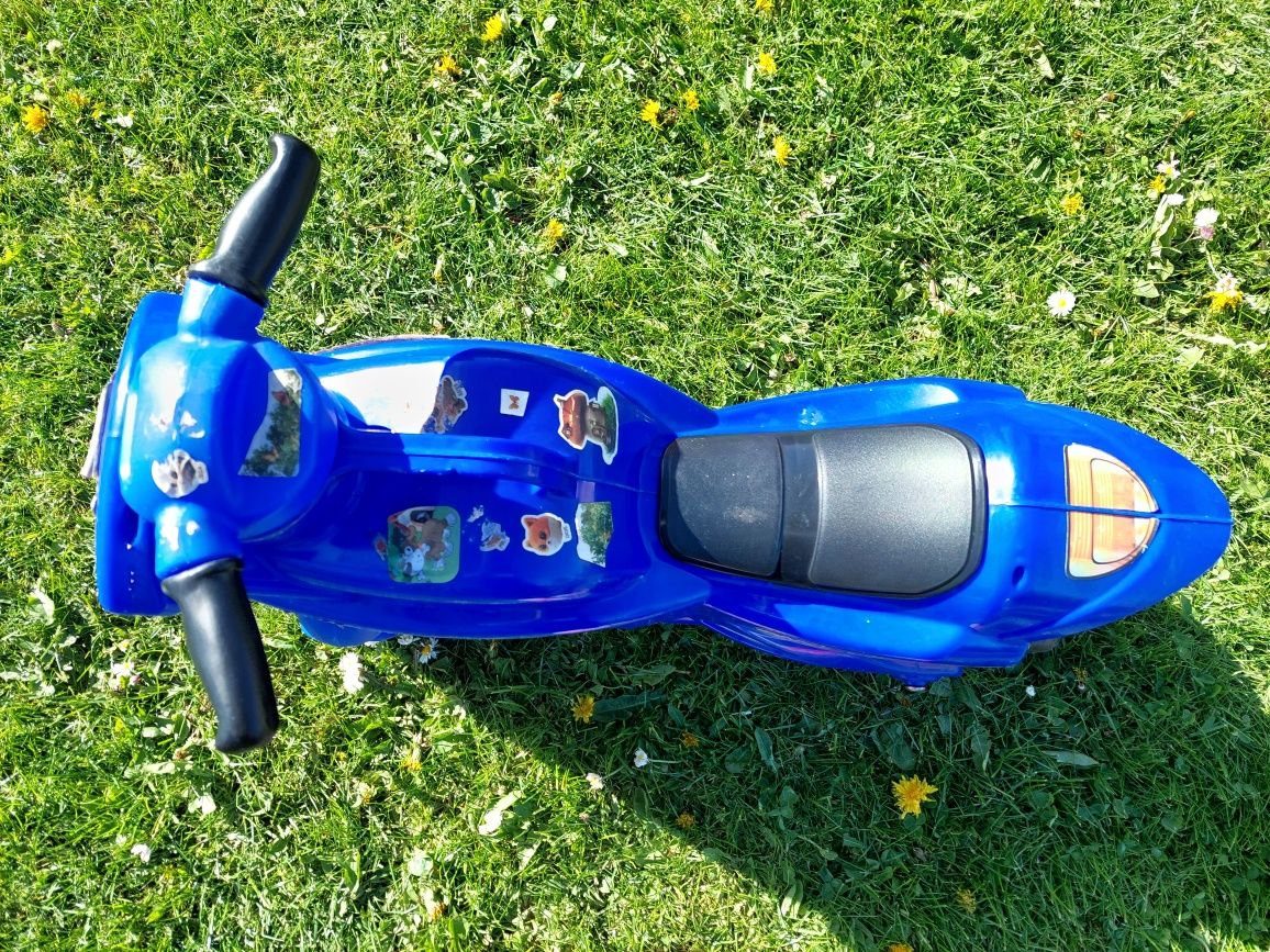 Motor jeździk dla dzieci