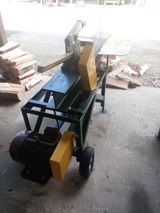 Łuparka do drzewa drewna