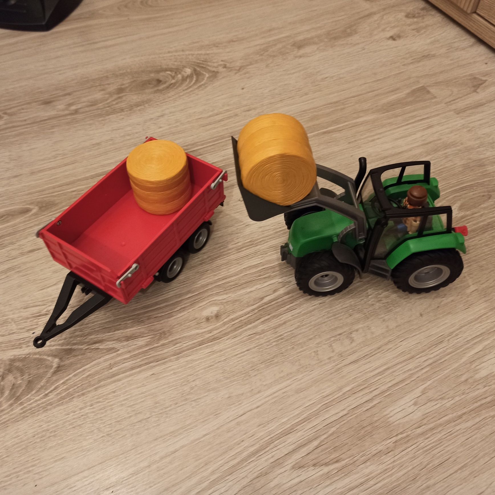 Playmobil 6130 Traktor z przyczepą