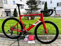 Rower szosowy dla wysokiej osoby 3T Strada XL Sram RED elektryka