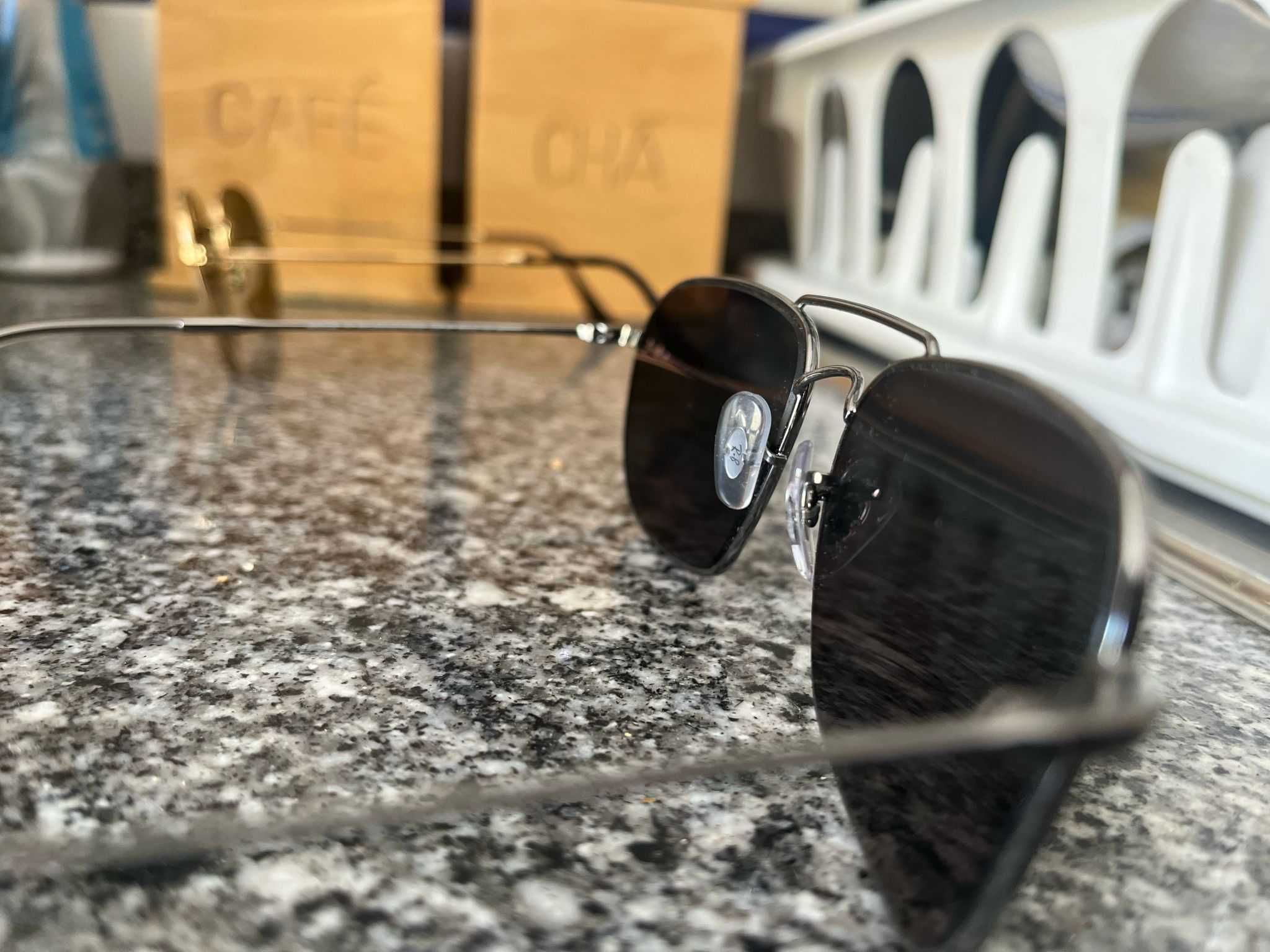 URGENTE - RAY-BAN NOVOS - Vendo óculos de sol