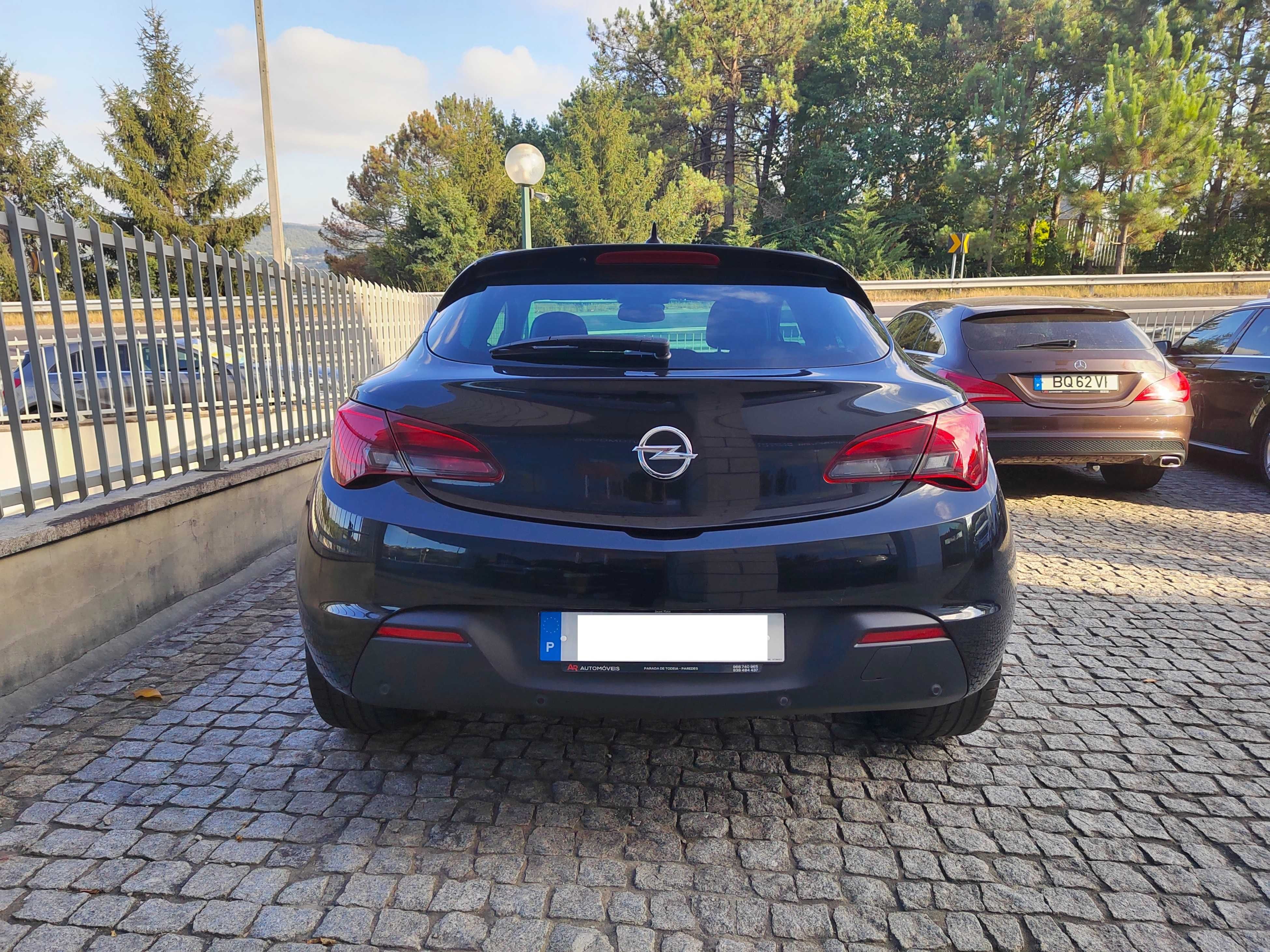 Opel Astra GTC 1.6 CDTI