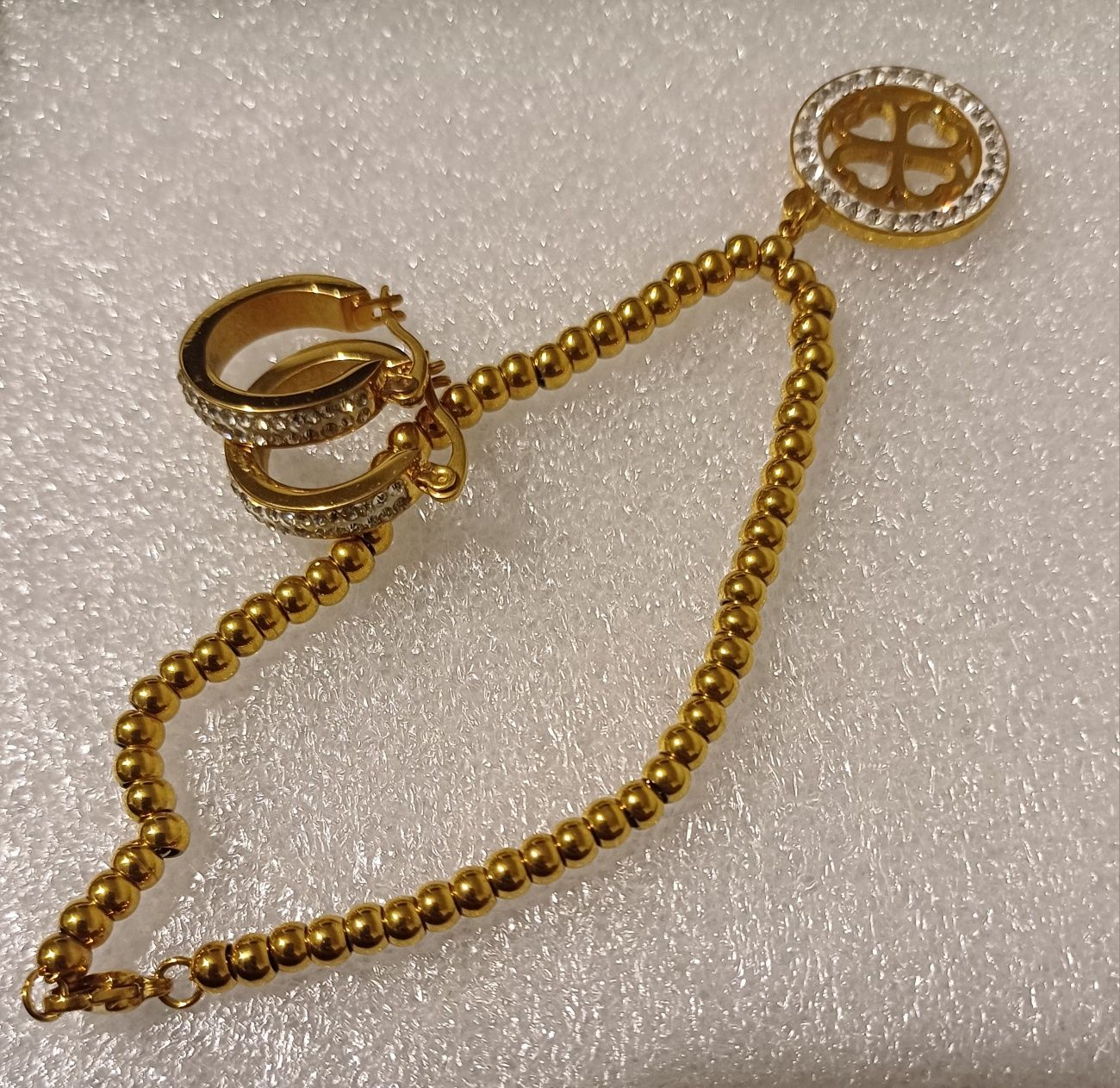 Pulseira e Brincos