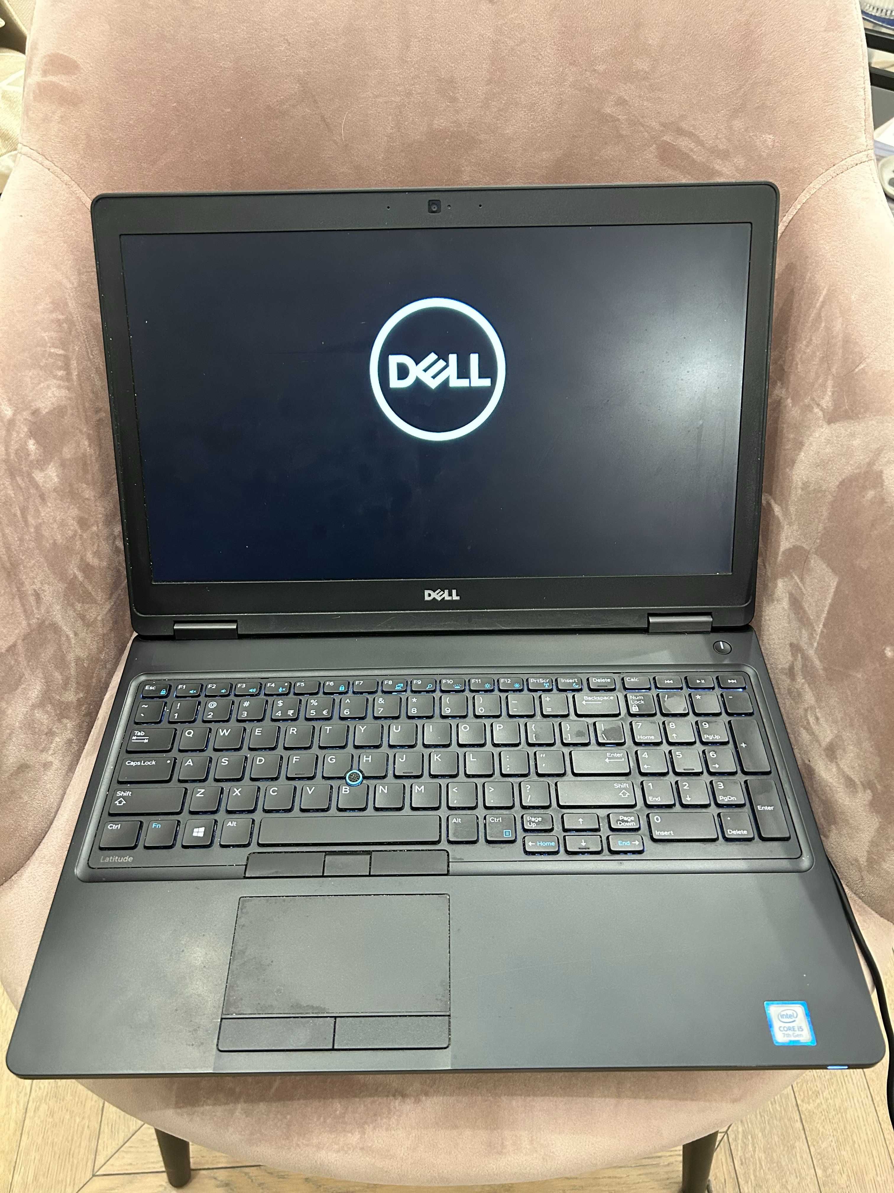 Laptop Dell Latitude 5580 | Intel Core i5-7200U | 8GB RAM | brak SSD