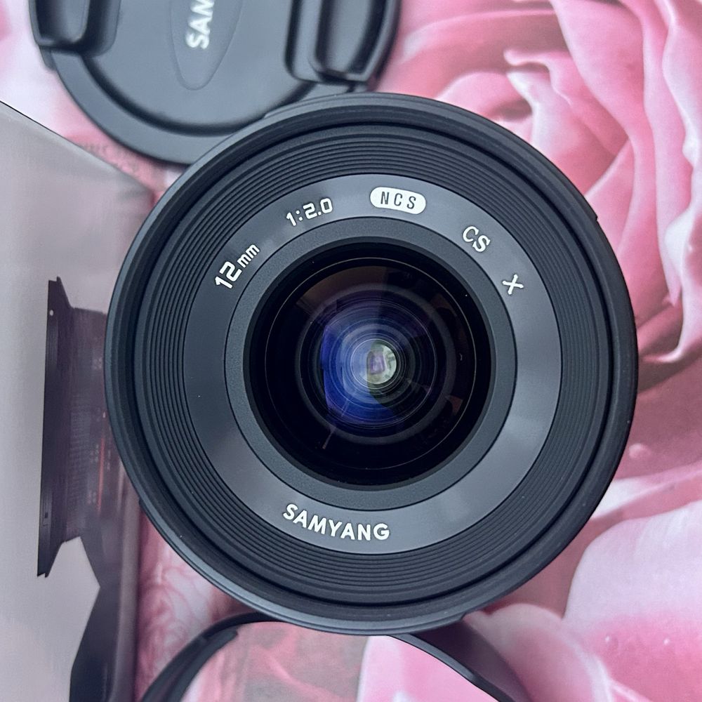 Samyang 12mm f/2.0 NCS CS Fuji