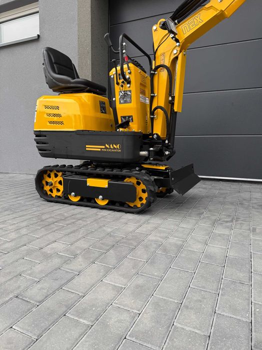 Koparka minikoparka mini koparka 560kg Moc 8,6 KM 306 cm³ BENZYNA NOWA