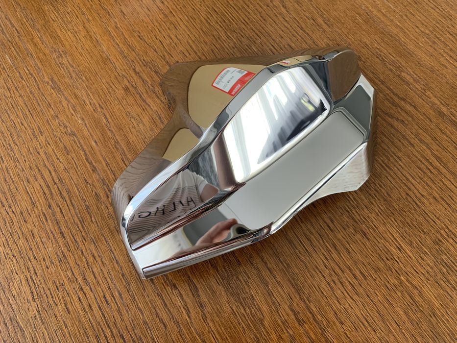 pokrywa głowicy cylindra lewy przód 12371-MEA-670 Honda VTX 1300 nowa