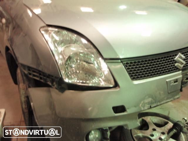 Suzuki Swift 1.3 16v ( 92 cv ) - Pecas de mecanica e chapa