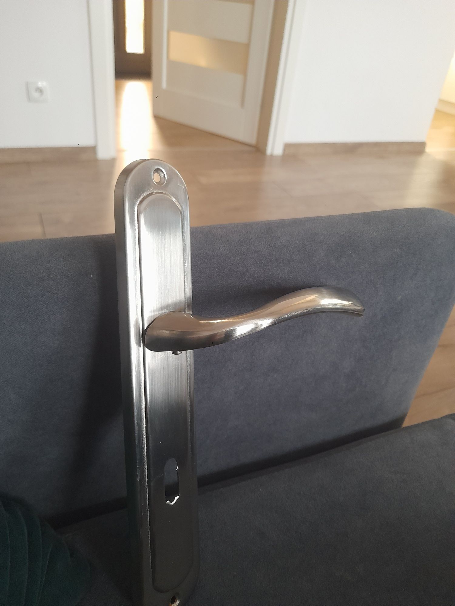 Klamki  do drzwi 6 sztuk