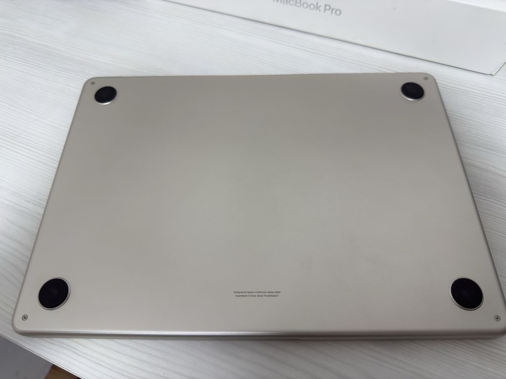 MacBook Air M2 256 gb silver