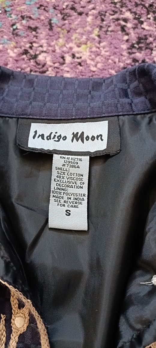 Płaszcz żakiet Indigo Moon ręcznie haftowany 36 S