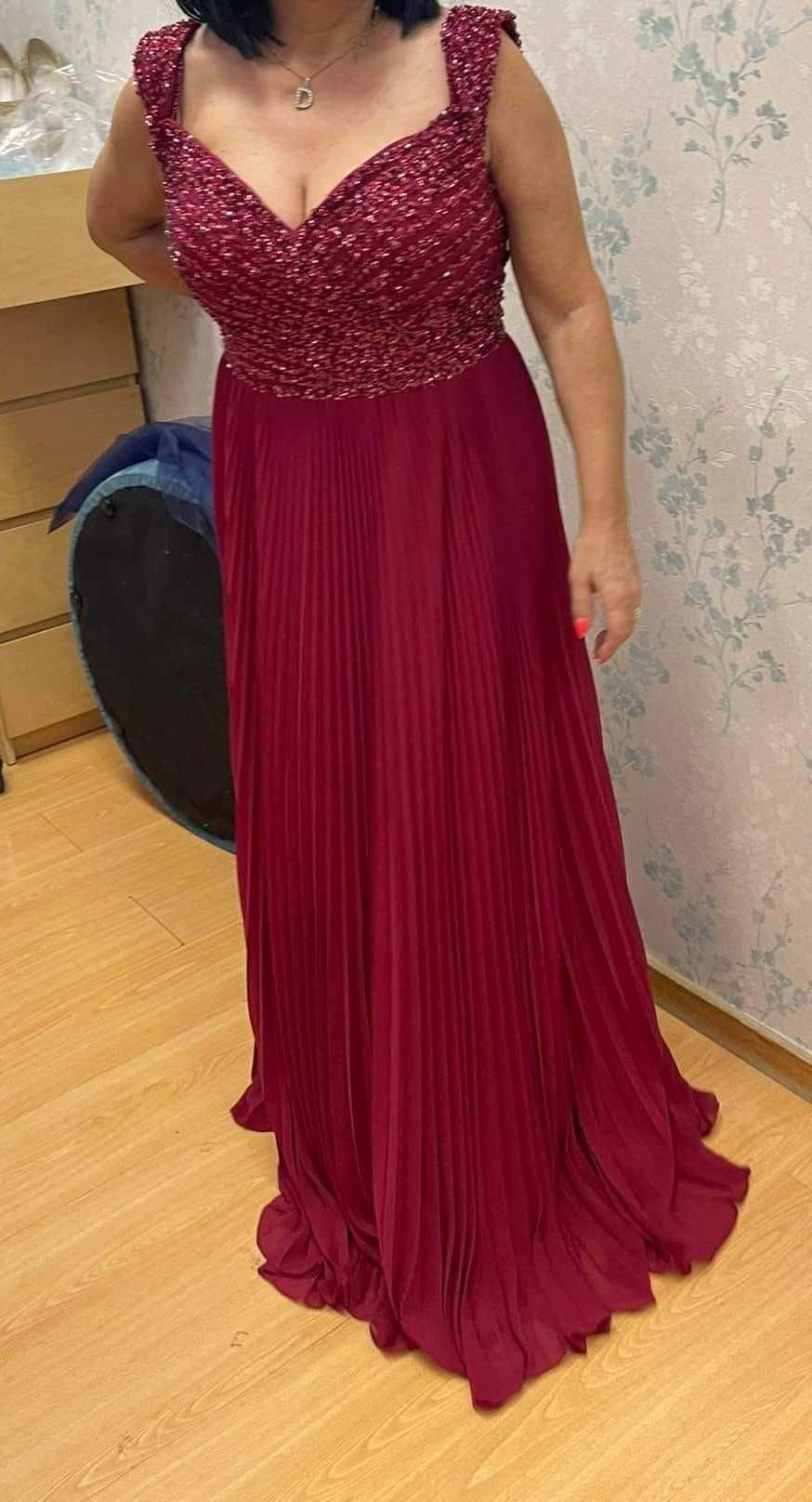 Vestido de cerimónia como novo