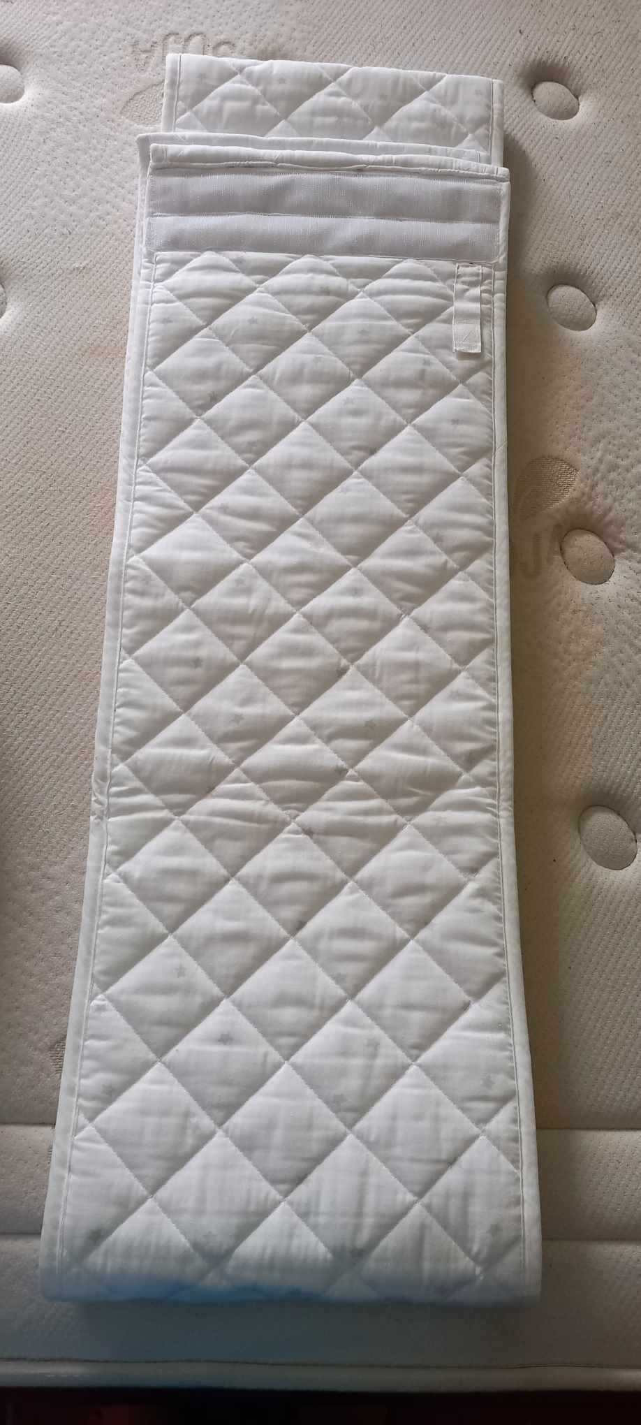Protetor lateral de cama de grades