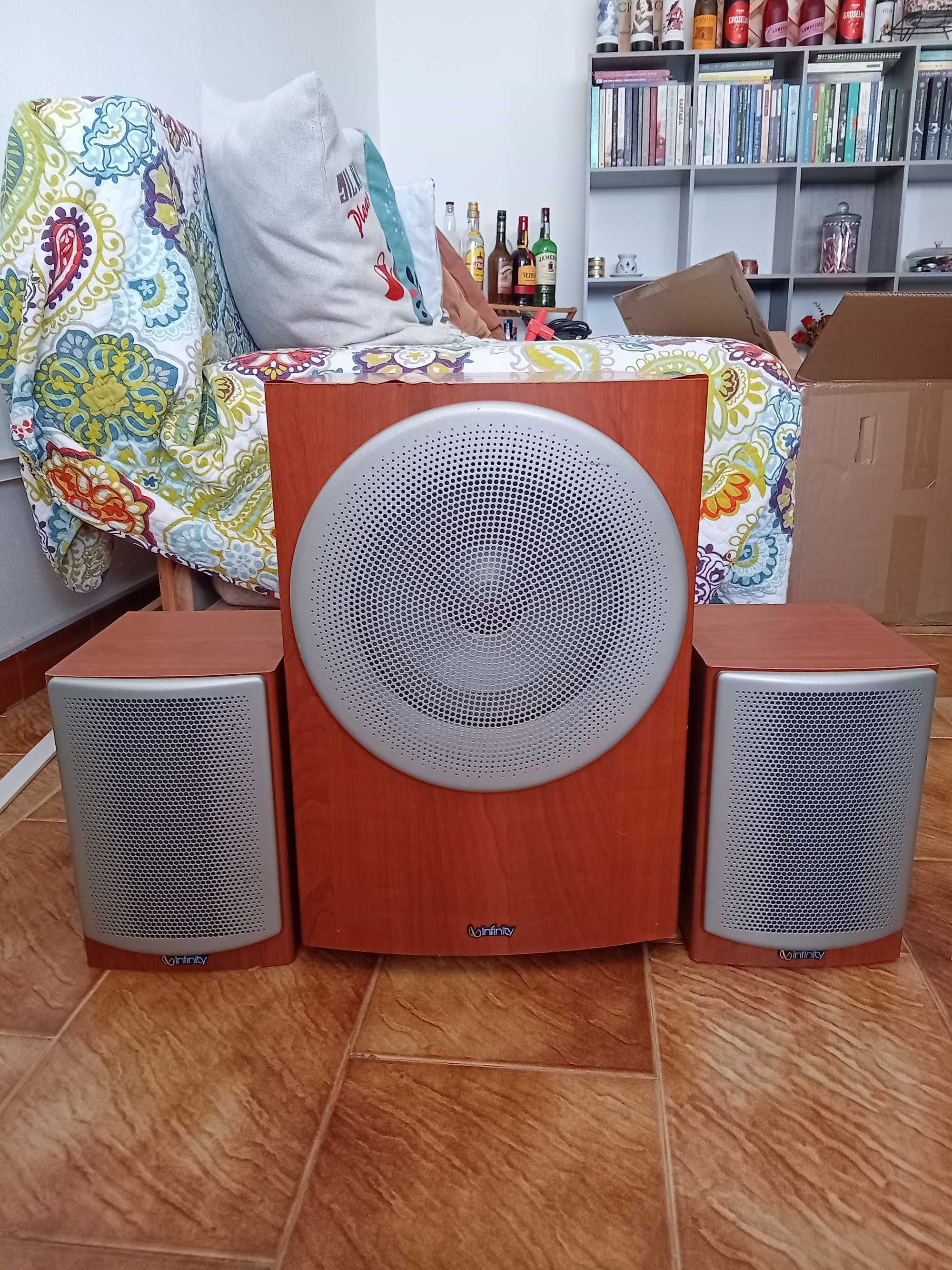 Subwoofer + Colunas