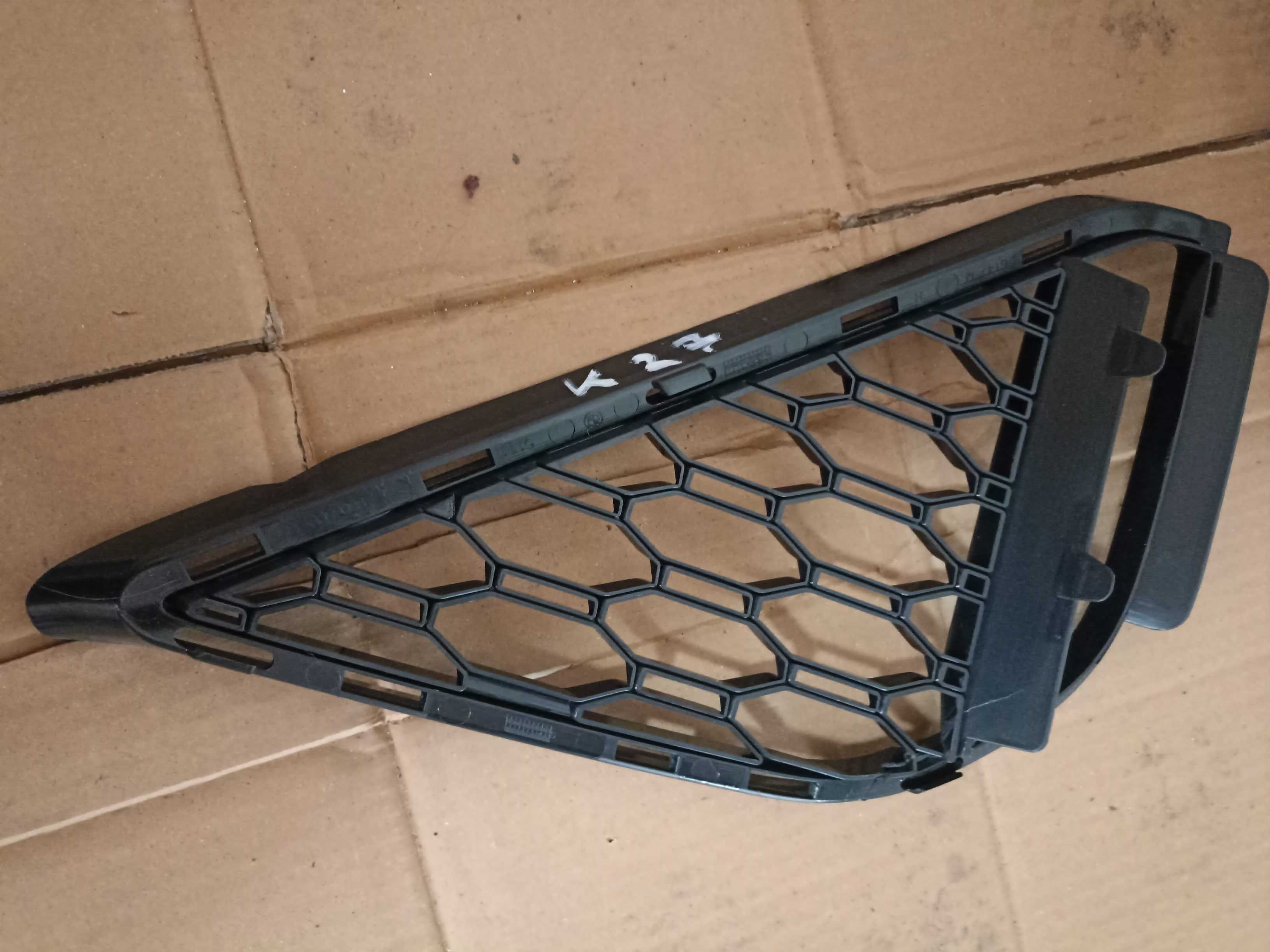 Kratka zderzaka bmw x2 f39 prawa