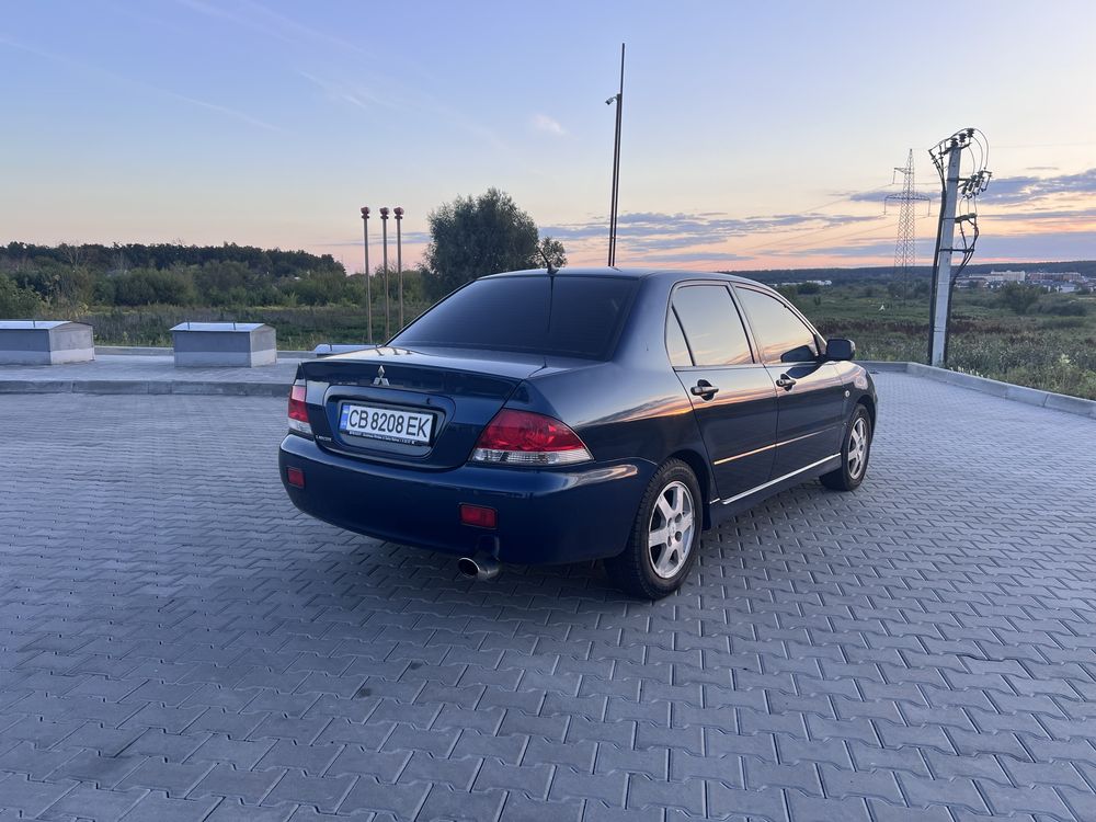 Mitsubishi lancer 9
